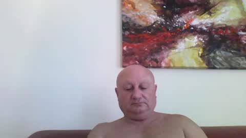Snapshot of jacob_bron chatting on 07.19.26 jacob_bron online show from 07.19.26