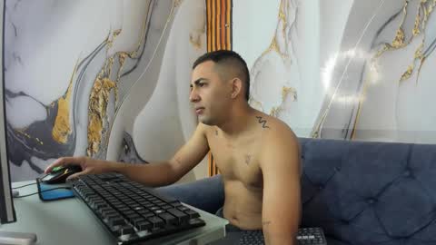 Snapshot of jacob_latinboy chatting on 10.17.25 Jacob online show from 10.17.25
