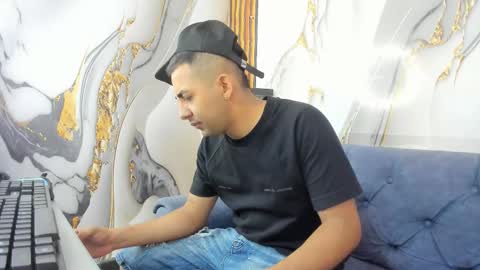 Snapshot of jacob_latinboy chatting on 10.18.25 Jacob online show from 10.18.25