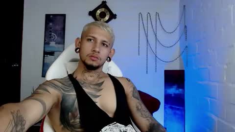 Michael Caicedo online show from 03.05.25