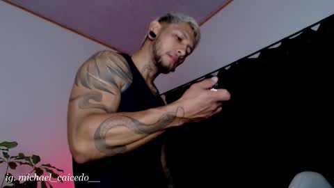 Michael Caicedo online show from 09.21.25