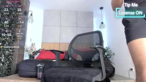 Snapshot of jacobdraven chatting on 02.01.26 jacobdraven online show from 02.01.26