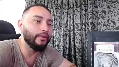 Snapshot of jacobkingd chatting on 02.15.25 jacobkingd online show from 02.15.25