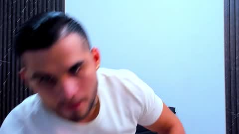 jacobsthorm online show from 11.30.25