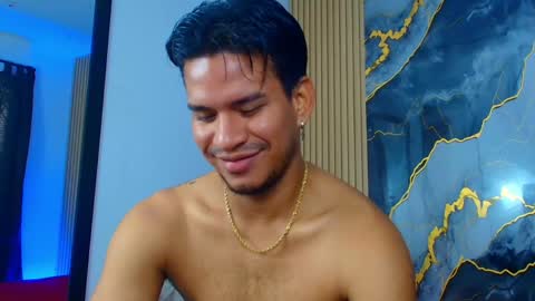 Snapshot of jacobwolf__ chatting on 06.06.26 Jacob Wolf online show from 06.06.26