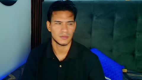 Snapshot of jacobwolf__ chatting on 06.15.26 Jacob Wolf online show from 06.15.26
