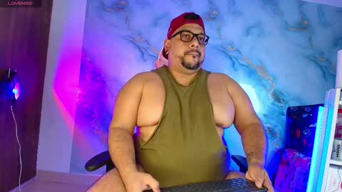 Snapshot of jacoob_woods chatting on 03.04.26 daddy sir master bear online show from 03.04.26