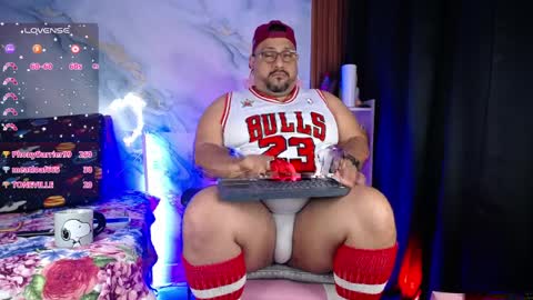 Snapshot of jacoob_woods chatting on 04.08.26 daddy sir master bear online show from 04.08.26