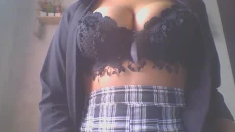 jacqueline_fernandez online show from 10.22.25