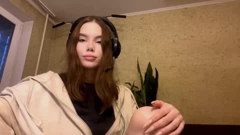 Adeline online show from 10.17.25