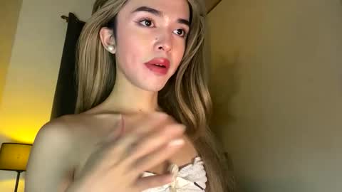 Adriana online show from 02.06.26