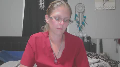 Snapshot of jadeluv chatting on 05.27.26 JadeLuv online show from 05.27.26