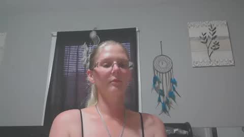 Snapshot of jadeluv chatting on 06.10.26 JadeLuv online show from 06.10.26