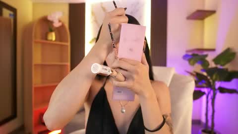 Snapshot of jadesummerr chatting on 06.01.26 Jade Summer online show from 06.01.26