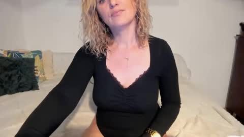 elena online show from 01.15.25