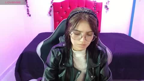 Snapshot of jaide412638 chatting on 05.25.26 jaide412638 online show from 05.25.26