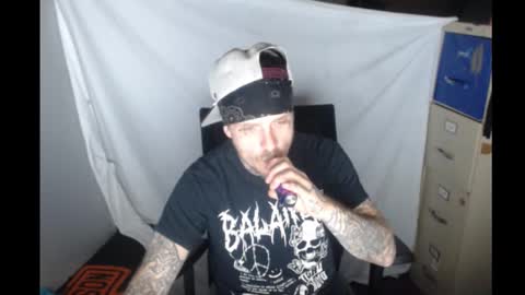 showingitoff online show from 12.19.25