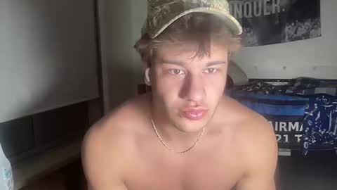 Snapshot of jake_brick chatting on 04.19.26 jake_brick online show from 04.19.26
