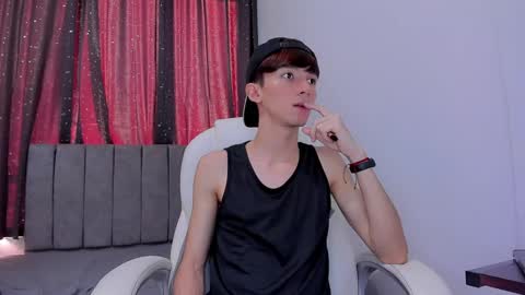 Snapshot of jake_evanss_ chatting on 01.20.25 JAKE online show from 01.20.25