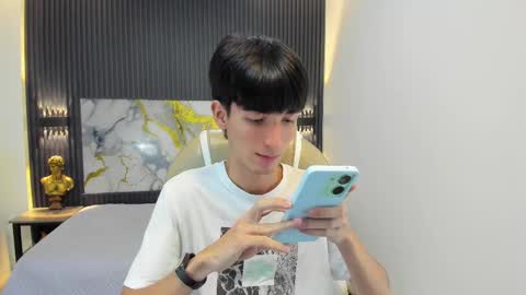 Snapshot of jake_evanss_ chatting on 09.25.25 JAKE online show from 09.25.25