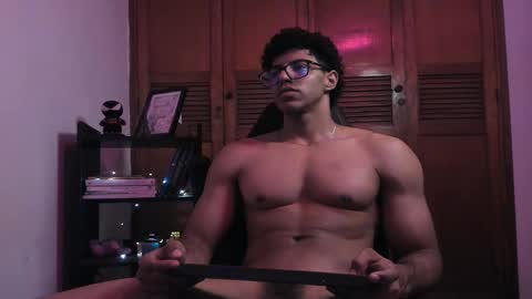 Snapshot of jake_hill1 chatting on 10.01.25 jake_hill1 online show from 10.01.25