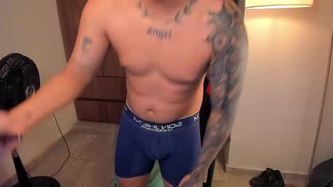Snapshot of jake_pons chatting on 05.16.26 Jake Pons online show from 05.16.26