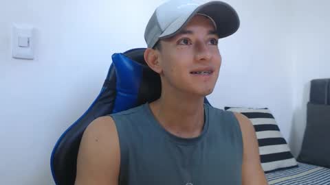 Hi guys im new 3 online show from 02.11.26