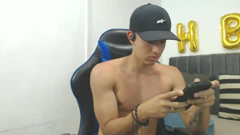 Hi guys im new 3 online show from 05.20.26