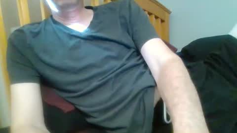 Snapshot of jakecambridge chatting on 04.01.26 Jake Cambridge online show from 04.01.26