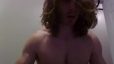Snapshot of jakereynalds chatting on 11.10.25 Jake online show from 11.10.25