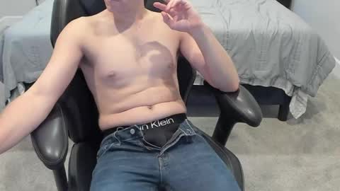 Snapshot of jakesnake442 chatting on 05.10.26 jakesnake442 online show from 05.10.26
