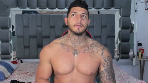 my name is sebas If you come here dont hesitate to say hello Im a guy who really likes having conversations and having hot online show from 12.10.24