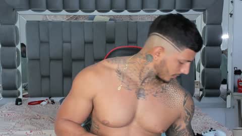 my name is sebas If you come here dont hesitate to say hello Im a guy who really likes having conversations and having hot online show from 12.11.24