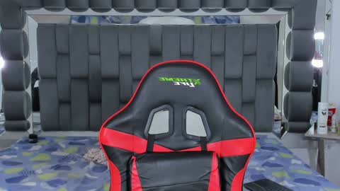 my name is sebas If you come here dont hesitate to say hello Im a guy who really likes having conversations and having hot online show from 02.04.25