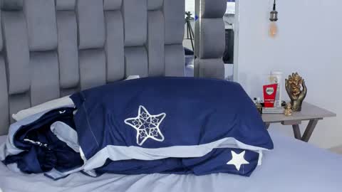 my name is sebas If you come here dont hesitate to say hello Im a guy who really likes having conversations and having hot online show from 03.05.25