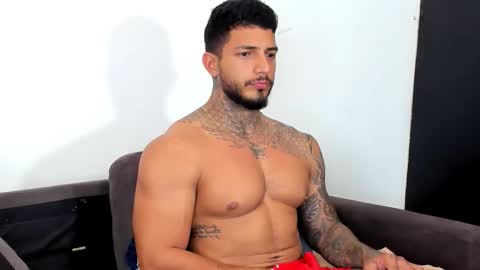 my name is sebas If you come here dont hesitate to say hello Im a guy who really likes having conversations and having hot online show from 09.30.25