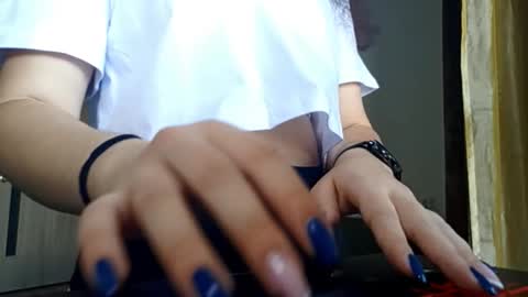 Lisa online show from 09.21.25