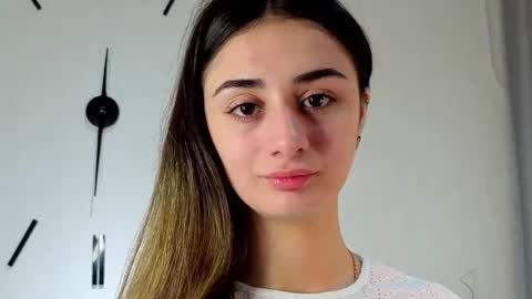 Iris online show from 11.22.25