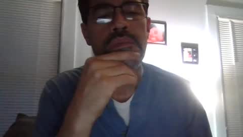 Snapshot of jam6290 chatting on 12.08.24 Jam online show from 12.08.24