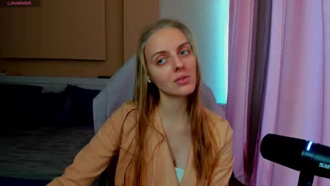 Sofia online show from 12.15.25