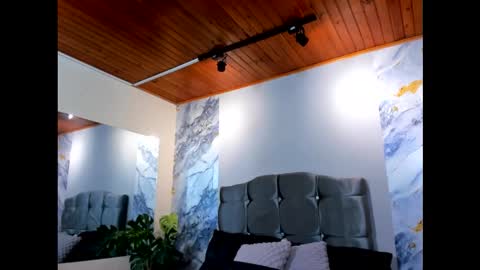 james_adamss_ online show from 01.08.26