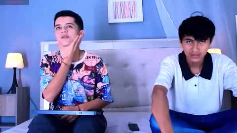 James y Kenet online show from 01.18.26