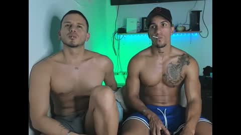 james_and_max online show from 10.07.25