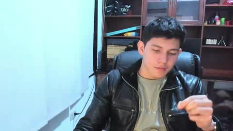james_cr online show from 02.02.25
