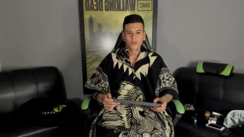 Jamesinked  online show from 12.30.24