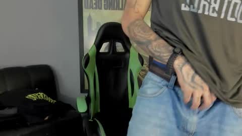 Jamesinked  online show from 02.10.25