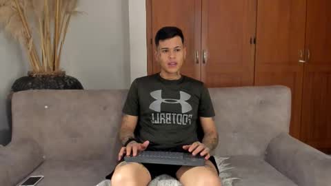 Jamesinked  online show from 12.03.25