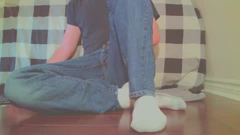 Snapshot of jamesknight57 chatting on 10.27.25 James online show from 10.27.25