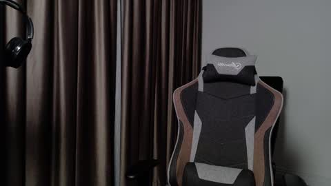 Snapshot of jamesmyersx chatting on 01.05.26 JamesMyers online show from 01.05.26