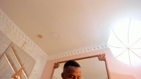 Snapshot of jamesparck chatting on 01.27.25 James online show from 01.27.25